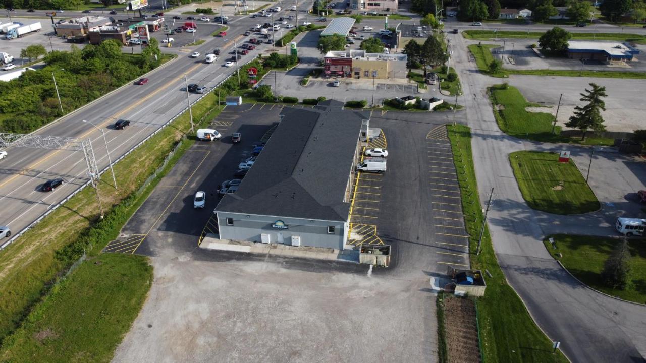 Days Inn By Wyndham Indianapolis East Post Road Kültér fotó